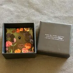 Marc by Marc Jacobs ふしぎの国のアリス ピアス