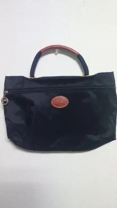 ☆希少 ロンシャン ハンドポーチ ブラック