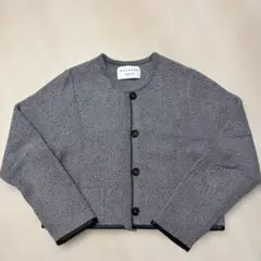 ニットカーディガン