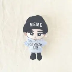 すのチル　チルぬい　服　グレーカレッジパーカー　黒　MEME