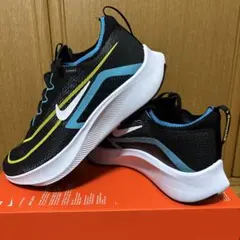 NIKE ZOOM FLY 4 新品26.5cm❣️値下げ^ ^