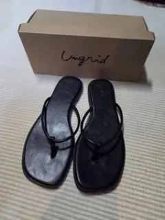 Ungrid フラットサンダルのサムネイル