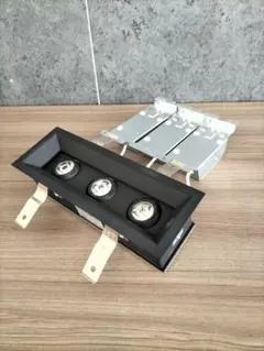 Item thumbnail for item 172d4160-2340-4ddc-a5e4-3c4385a91c93