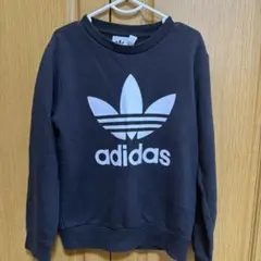adidas トレーナー 黒のサムネイル