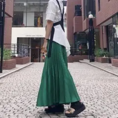 【新品未使用】UN3D. オリガミパンツ　グリーン　サイズ36 タグ付き