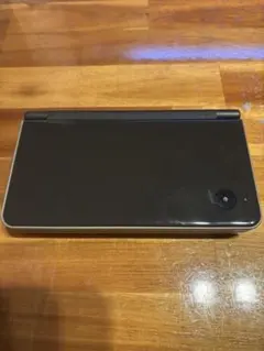 任天堂 DSi LL 本体　ACアダプタ付き