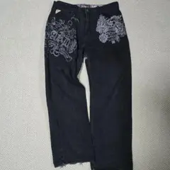 DAVRILSUPPLY デニムパンツ 刺繍入り ブラック - メルカリ