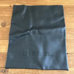 DIESEL ブラック クラッチバッグ