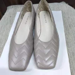 HIMIKO ベージュ フラットシューズ試し履きのみ