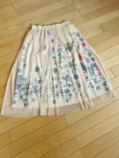 花柄フレアスカート クリーム色　スカラー