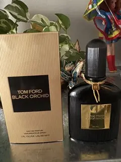 TOM FORD Black Orchid オードパルファム 30mlのサムネイル