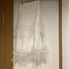 ホワイト フリル付き ロングスカート