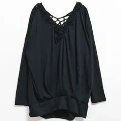 ◇七分袖カットソー 黒 襟元かぎ編み 薄手