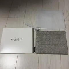 미사용 GIVENCHY 지방시 실버 파우치 상자 포함 참신