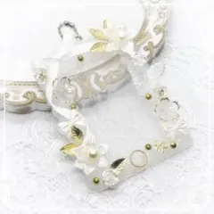 トレカケースキーホルダーデコホイップデコB8ガーリー 透明クリア 花 金 白