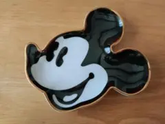 ミッキーマウス 陶器製小皿　小物入れ