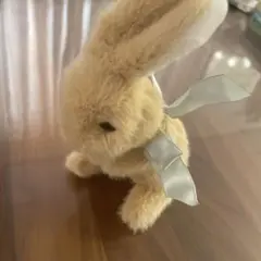 ピンクハウス　うさぎブローチのサムネイル
