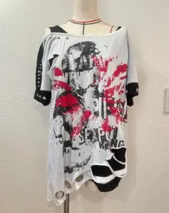 SEX POT ReVeNGeオフショルダー グラフィックTシャツのサムネイル