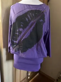 【USED】紫色リッププリントチュニック