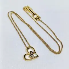 Nina Ricci ネックレス ハートモチーフ ゴールドカラーのサムネイル