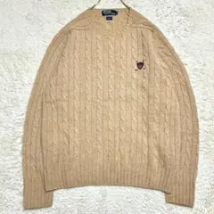 ベージュ ニット