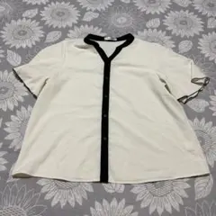Hina Style 半袖 ブラウス ホワイト ブラック　しまむら　大きいサイズのサムネイル