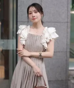 Apuweiser-riche ショルダーフリルワンピース　M