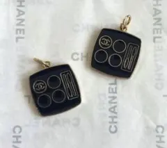 コスメブラックボタンチャーム　ヴィンテージ　アンティーク　シャネル