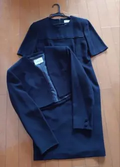 黒 ワンピーススーツ ジャケット付き