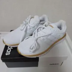 ADIDAS ENERGYCLOUD V 23.5F35050 アディダスのサムネイル