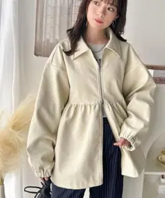 ＊ classicalelf フェミニンペプラム仕立てのフェイクレザージャケット