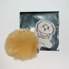 ちいかわベビー　ぽんぽんチャーム付きフォンタブ　シーサー