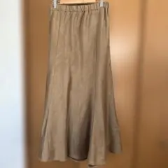 URBANRESEARCHベージュ スエード風 マーメイドスカート