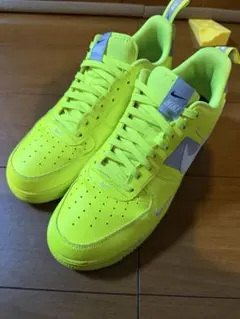 NIKE AIR FORCE 1 07 LV8 UTILITY VOLT 29 - メルカリ