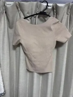 ベージュ Vネック 半袖ニット　snidel