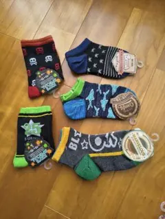 新品　男の子　男児　キッズ　靴下　15–19cm 6足セット