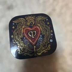 ミラー付きクッションファンデーションケース　クレドポーボーテ　限定デザイン