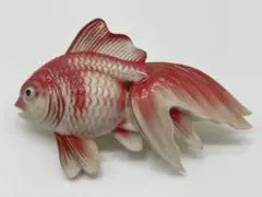 65 ブローチ 俊兼 大きめ 留め具無 金魚 青 トシカネ 有田焼 TK 希少