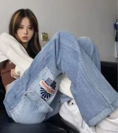 ライトブルーデニムパンツ