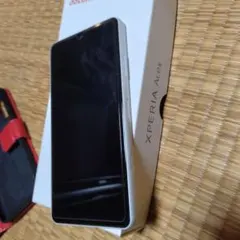 Sony Xperia Ace2 docomo ホワイト　箱 レッドケース付き