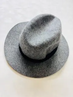 グレー ウールフェルトハット ブラックリボン