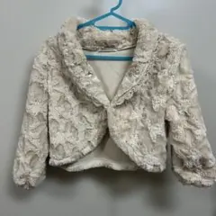 axces femmeアイボリー フェイクファーカーディガン　ボレロ