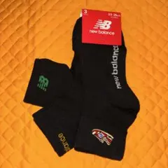 ㉔　ニューバランス　newbalance　ソックス　レディース　23～25cm