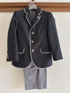 Disney 120サイズ ホワイトシャツとスーツセット