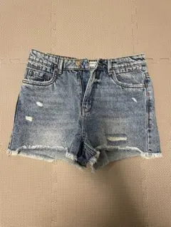 Stradivarius デニムショートパンツ