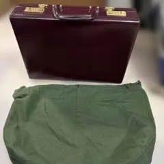 amiet/アミエット/ダイヤル式アタッシュケース/美品/匿名配送 2026年最新】AMIET アタッシュケースの人気アイテム - メルカリ