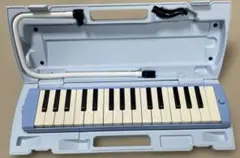 お値下げ 【美品】YAMAHA 鍵盤ハーモニカ　ピアニカ　P32-Eのサムネイル