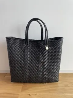 MERCADO BAG - LATTICE M レザーハンドル付き　新品未使用 MERCADO BAG - LATTICE M レザーハンドル付き 新品未使用 - メルカリ