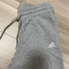 【最終お値下げしました】adidasスウェットズボン