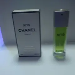 シャネル N°19 パルファム ヴァポリザター 7.5ml＋オードトワレ50ml